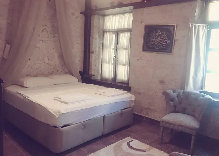 Harmoni Bed & Breakfast *